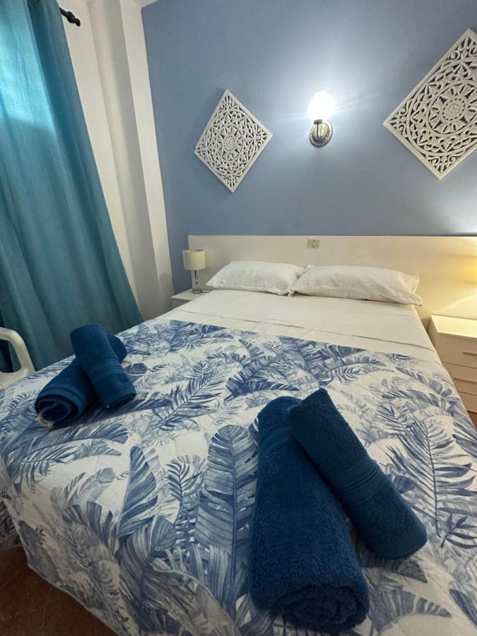 Tenerife Island Oasis Apartment Los Cristianos  Bagian luar foto